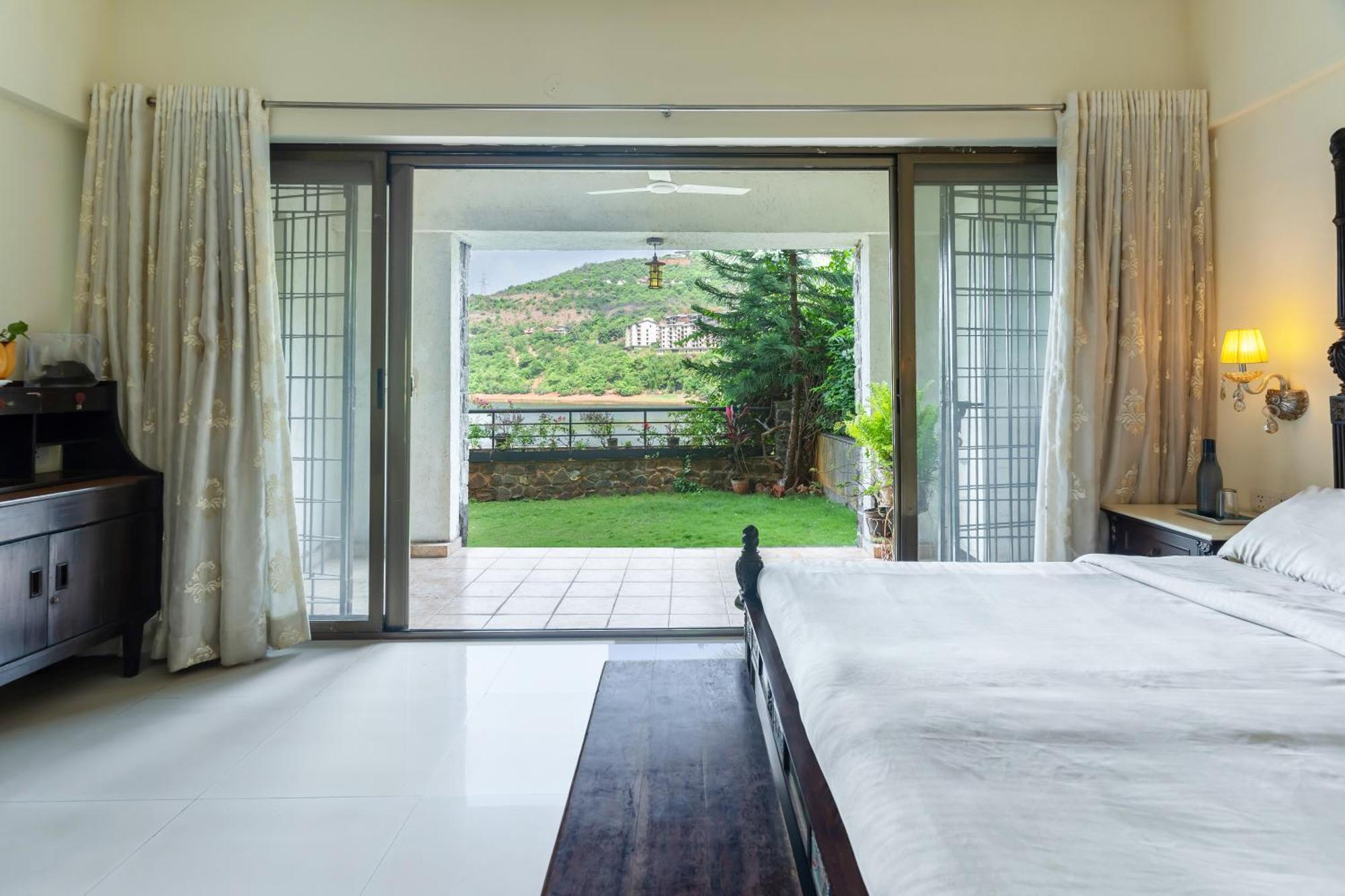 Lavasa Holiday Home Bagian luar foto